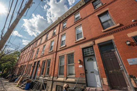 3937 Baltimore Ave - Outside