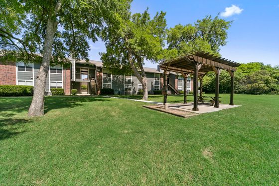 Rise Hillcrest Exterior