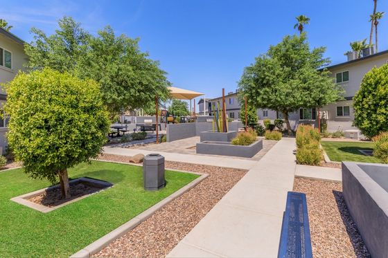 Rise Parkside Exterior
