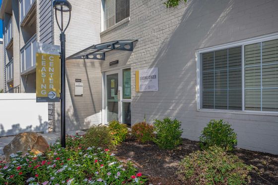 The Oliver in Alexandria Apartments Leasing Center Entrance