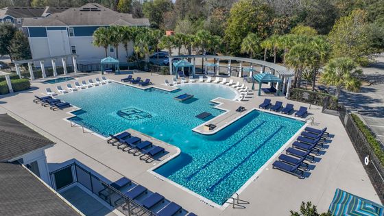 the hudson statesboro overhead view of pool