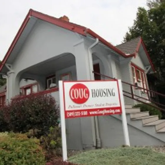 coug housing apartment community in Pullman, WA leasing office