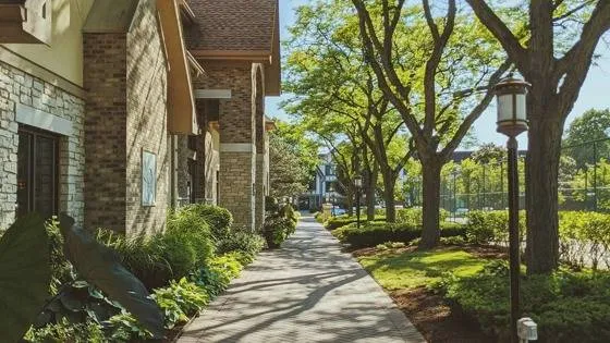 International Village Schaumburg Apartments