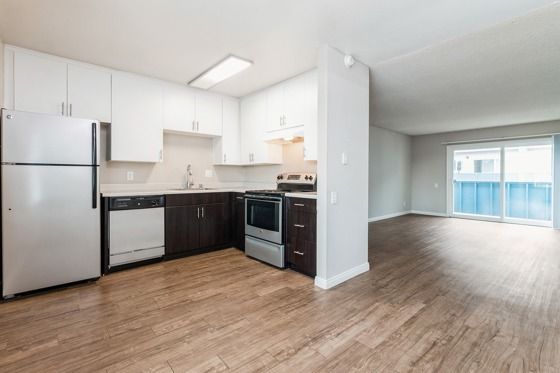 Arrive Clairemont Kitchen Stainless Steel Dining Room Patio