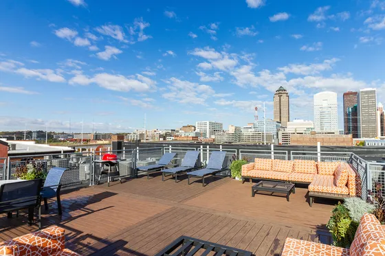 rocket transfer lofts rooftop resident lounge