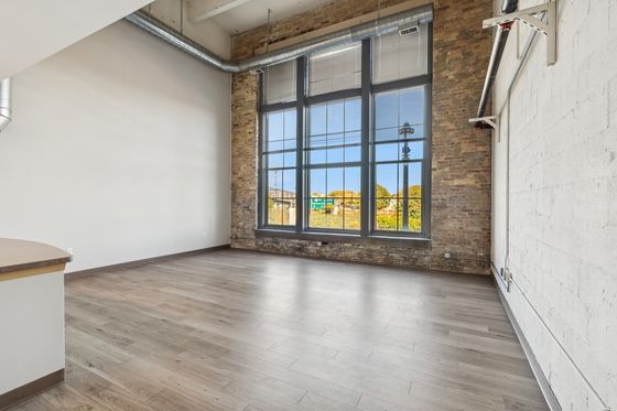 blue ribbon lofts living room