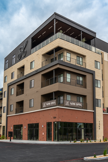 Heritage Luxury Apartments Springfield Missouri Exterior