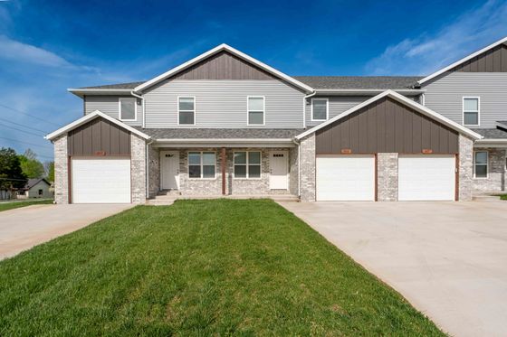 Oakwood Heights, Republic Missouri