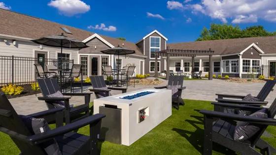 Onyx Apartments