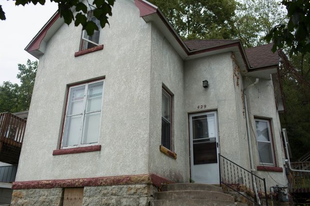 429 N 6th Street
