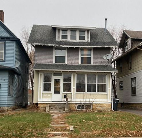 930 S Front Street