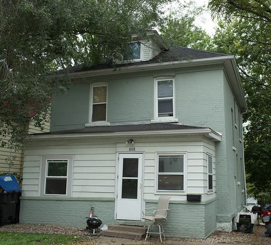808 N 5th Street