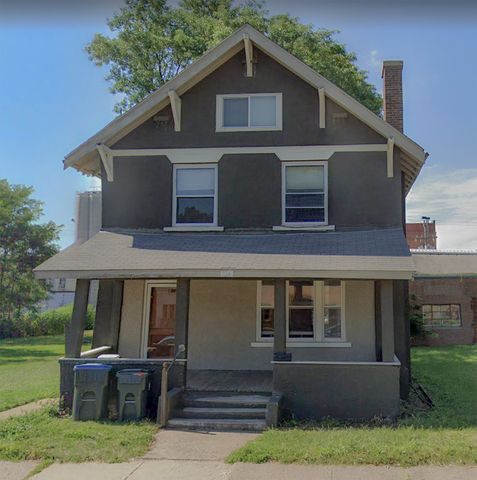 324 N 2nd Street