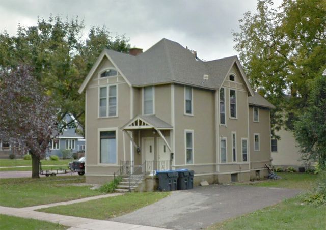 226 Byron Street #2