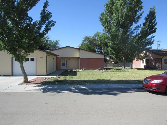 Pet-friendly rental houses, Holloman AFB, Alamogordo, NM