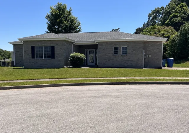 Four bedroom SNCO floor plan | Ft Knox Housing