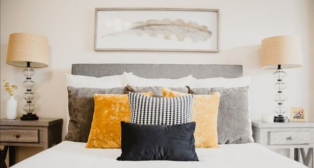 Bed with nightstands and lamps