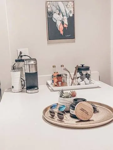 kitchen bar