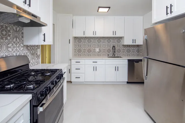 2 Bedroom Floorplan at Las Palmas