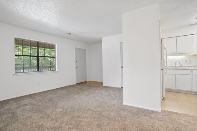 Living Area (1)