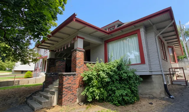 Coug Housing - Exterior View