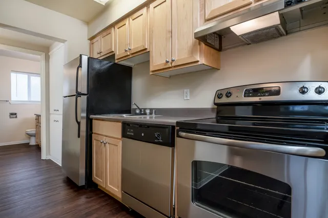 1 Bedroom View 576 Sq Ft