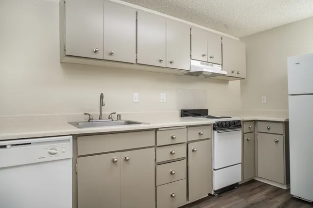 1 Bedroom Deluxe 736 Sq Ft