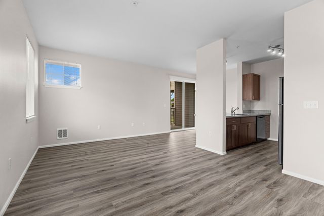 1x1 Deluxe - 834 sq. ft.