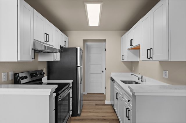 1 Bed 1 Bath Standard - 645 Sq Ft