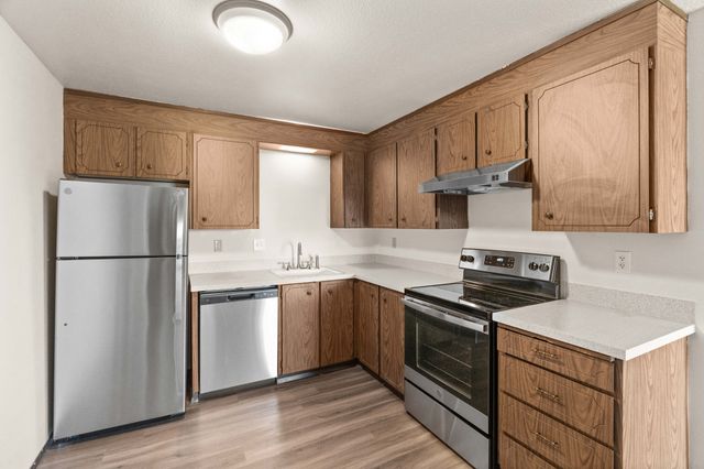 1 Bed 1 Bath Standard - 716 Sq Ft