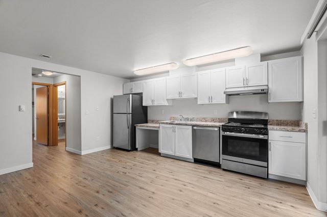 1 Bed 1 Bath Standard - 622 Sq Ft