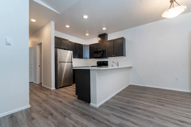 2 Bedroom 2 Bath 1100 Sq Ft
