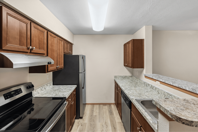 2 Bed 2 Bath Deluxe - 1,036 Sq Ft