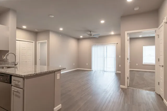 Bridgen 2 Bedroom Apartment Home Coryell Commons South Springfield Missouri 55 Plus Community