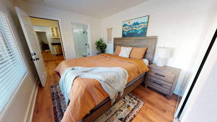 Private Bedroom Suite