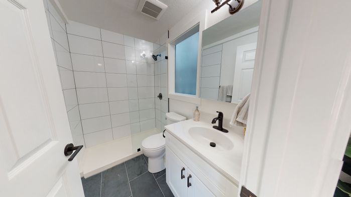 Luxurious Private Bathroom