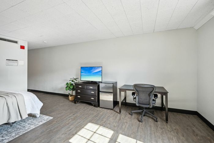 Model Unit - Desk Area