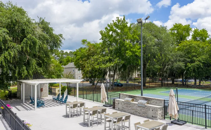 BBQ/Picnic Area & Tennis Courts