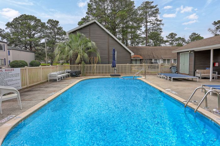 Timberland Lofts Pool