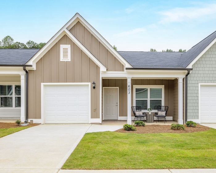 Cottage-style homes with front patio and garage in Cartersville, Georgia