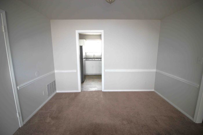 New Castle 2 BR