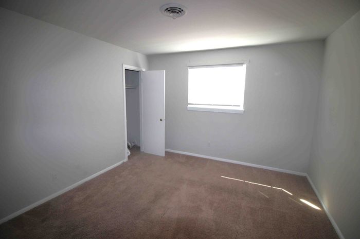 New Castle 2 BR Bedroom