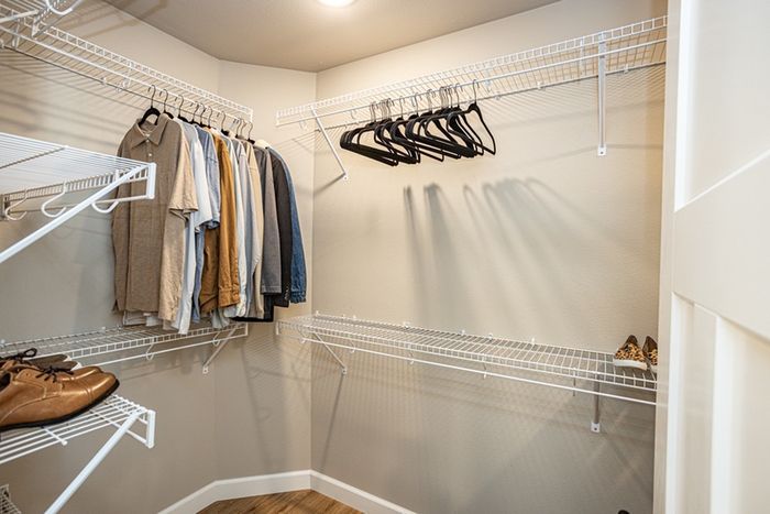 Closet Walk In