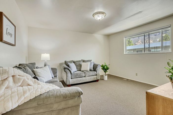 Bountiful Court Apartments