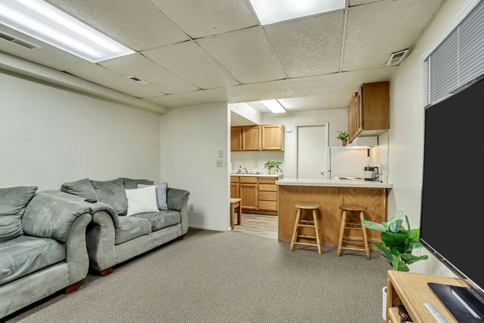 Bountiful Court Apartments