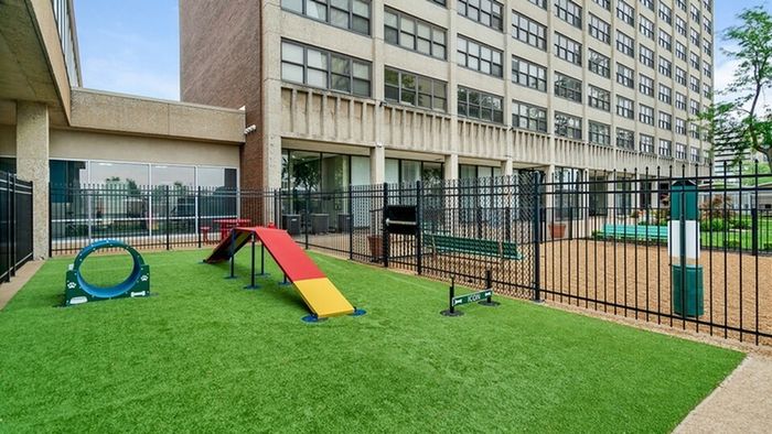 The Icon Apartments