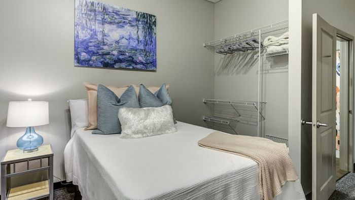 The Icon Apartments