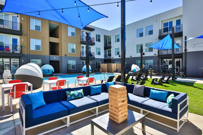 Outdoor - Patio