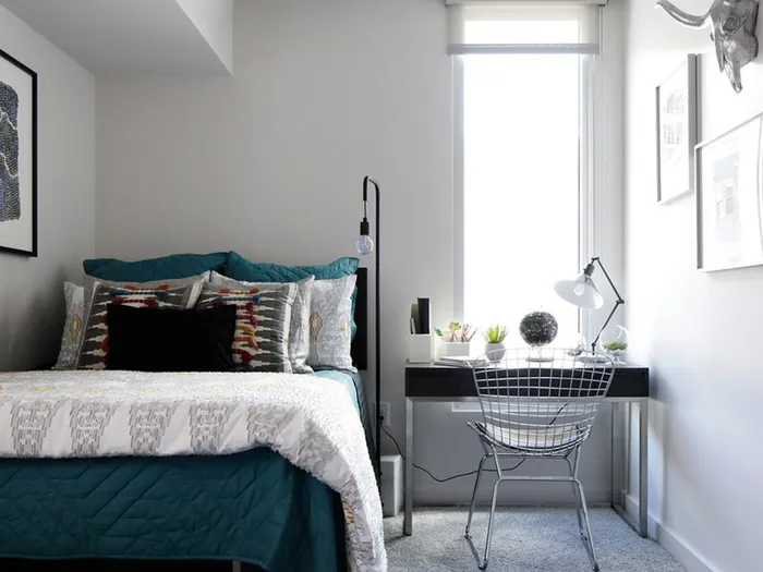 Inspire on 22nd Bedroom