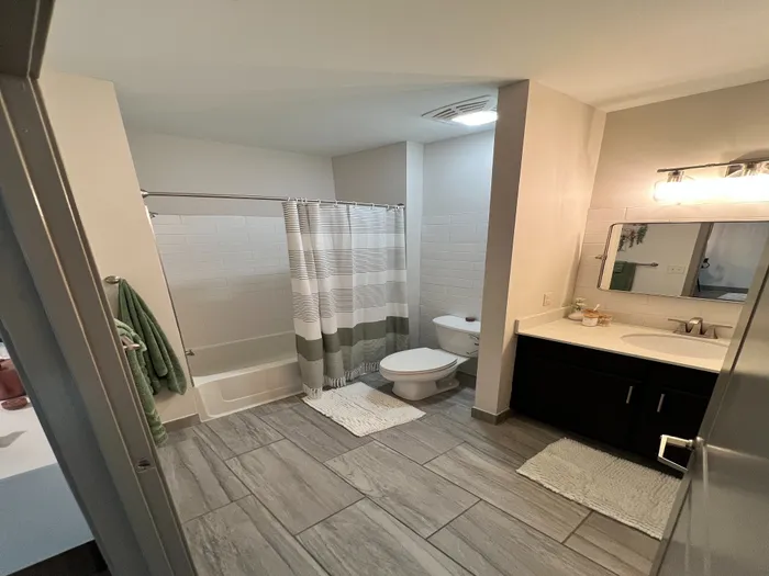 Contemporary bathroom in apartment at The Pointe on Mass on Massachusetts Ave Indianapolis